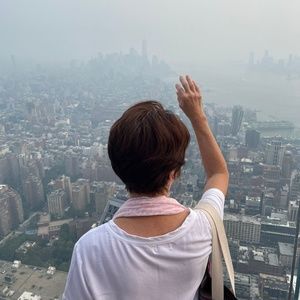 Meet your Posher, Elizabeth